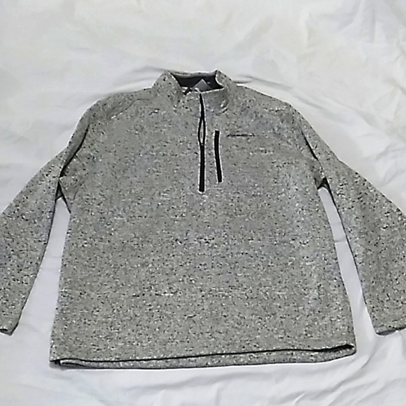 NWT Men's Eddie BAUER grey, black and white 1/4 zip pull over size 2XB